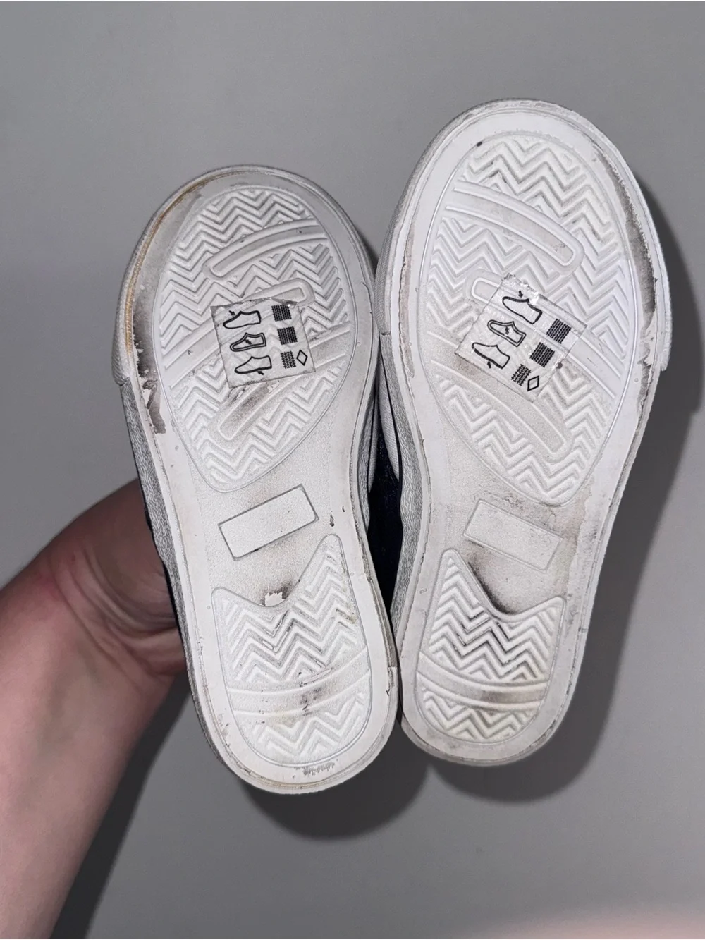 Gymboree Kids Size 10 Palm Tree Tropical Slip-On Sneakers Black White